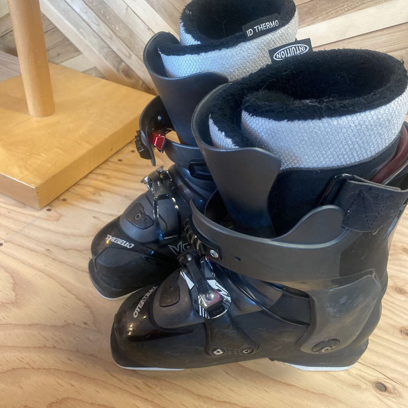 Dalbello - Krypton Ski Boot - MSRP $600: Black/Red Details-unisex-255mm/7.5MUS