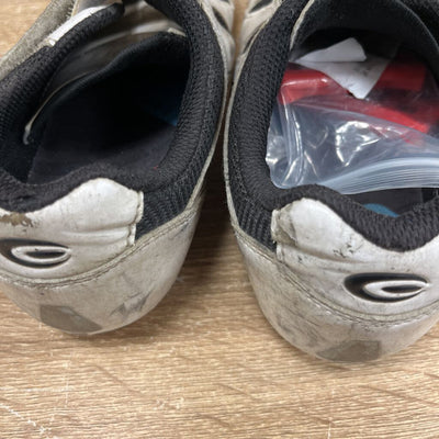 Exustar - SR493 Road Cycling Shoes - MSRP $136: White and black-unisex-