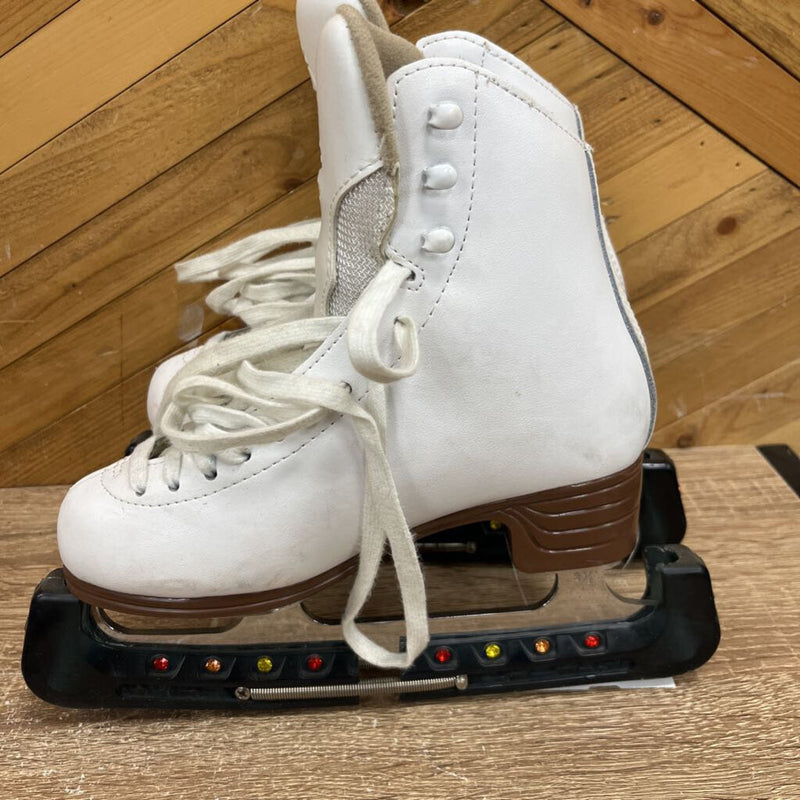 Jackson - Artist figure skate- MSRP $ 229: White -children-2 C