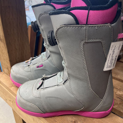 Ride - Women's Harper BOA Snowboard Boots - MSRP $270: Grey/Pink-women-W6