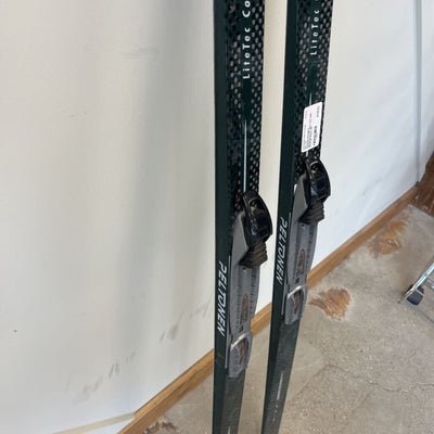 Peltonen Peregrine Backcountry XC Skis with NNN Bindings: Green--160