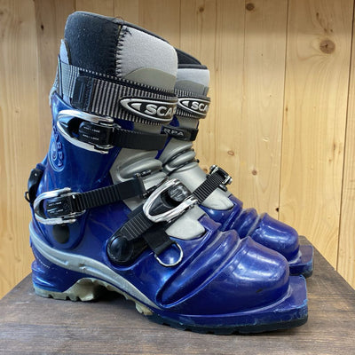 Scarpa T2 Tele Boots New $780: Blue--8