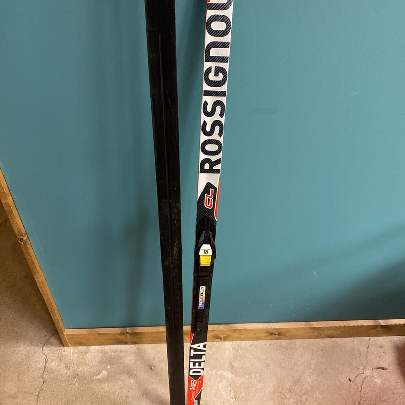 Rossignol Delta CL XC Ski with Salomon SNS Access Bindings MSRP $270: Red--146
