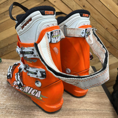 Technica- downhill ski boot- MSRP $170: Orange -unisex-22.0