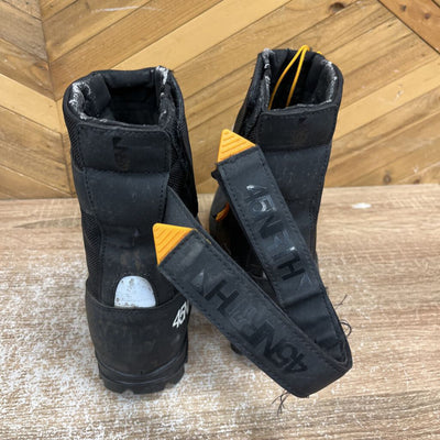 45NRTH - Wolvhammer Winter Cycling Boots - MSRP $431: Black/Orange-men-43