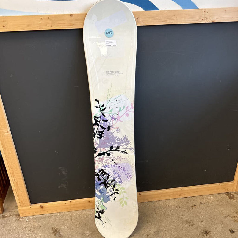 Morrow - Wildflower 40 Snowboard : White/Multi--140