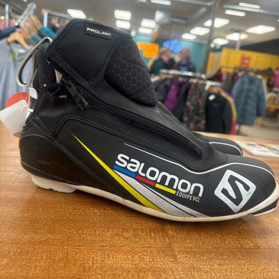 Salomon - Equipe 9 Classic XC Ski Boots - Prolink (NNN) Bindings - MSRP $240: Black-unisex-9.5