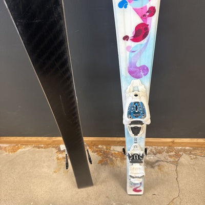 Volkl - Kid's Chica Jr Downhill Skis with Marker Bindings : White/Pink/Blue--130cm