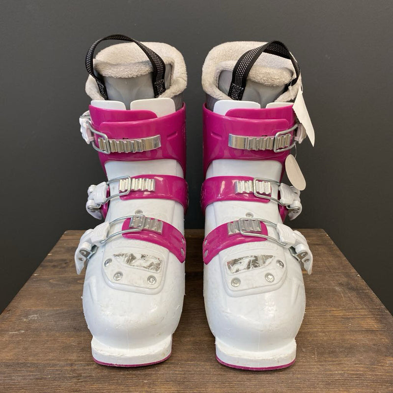 Nordica- Little Belle ski boot-: white/pink-children-22- 23.5