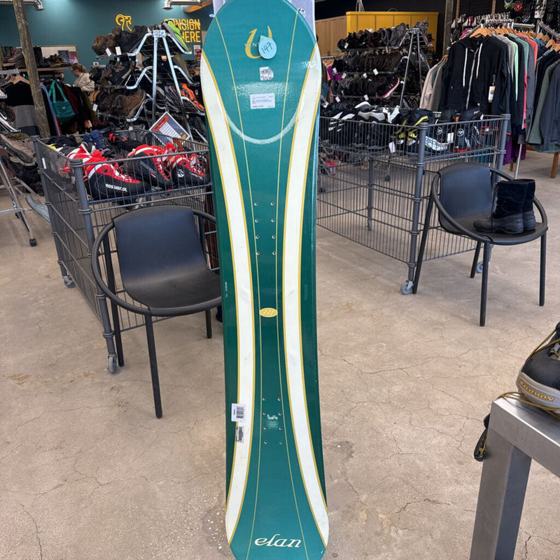 elan - Venture Snowboard - MSRP $475: Green/White/Yellow--147cm