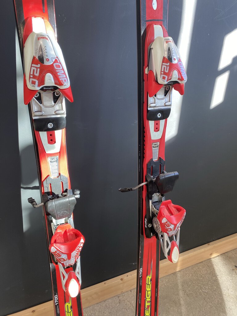 Volkl - RaceTiger World Cup CS Racing Downhill Skis Marker Comp 12 bindings - MSRP $1400: Red/Black--170