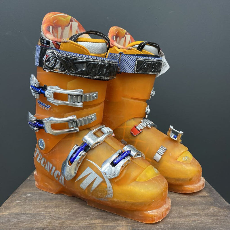 Tecnica - Diablo Race 110 Downhill Ski Boots - MSRP $500: Orange-men-26.5