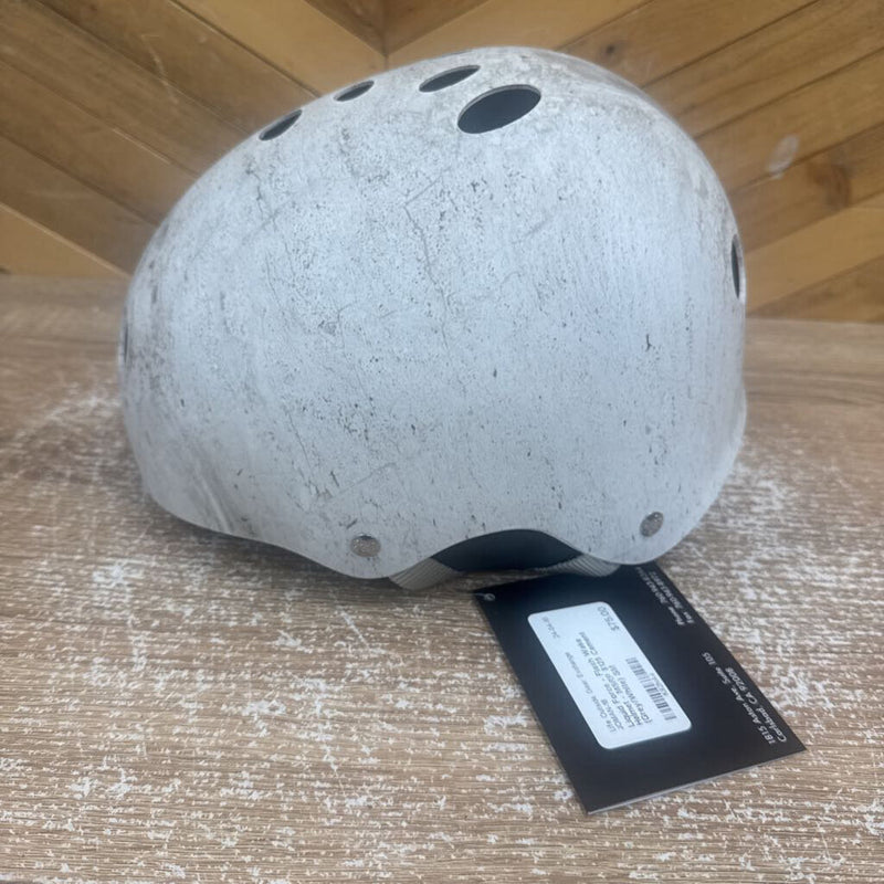 Liquid Force - Flash Wake Helmet - MSRP $125: Cement (Grey/White)--SM