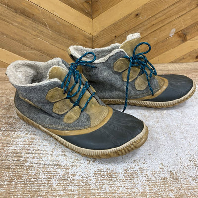 Sorel- wool winter boot- MSRP $150: Grey/ Tan-women-8.5