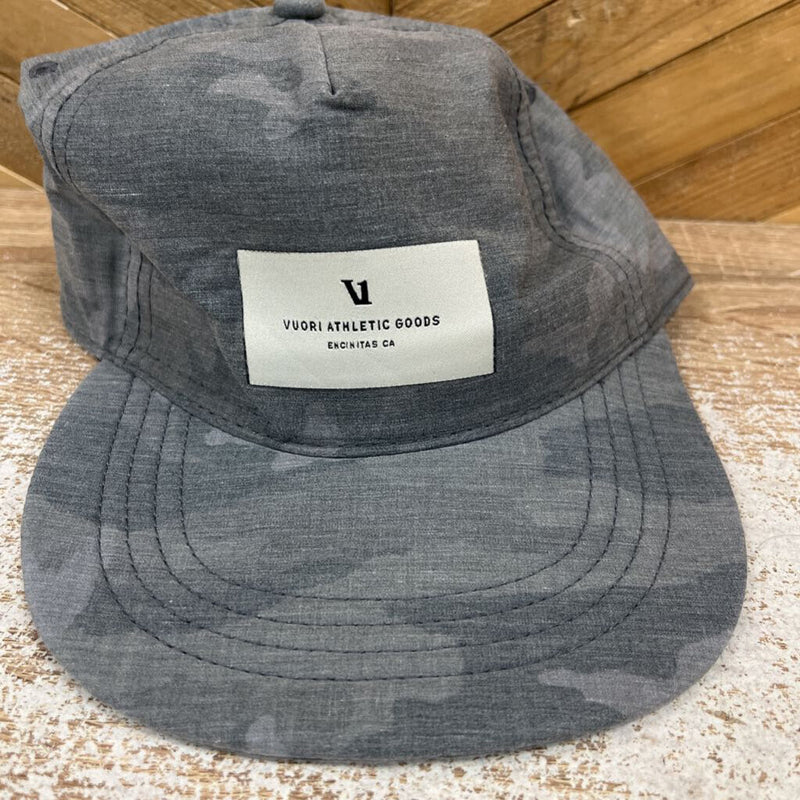 Vuori - Camo Hat - MSRP comp $43: Grey-unisex-