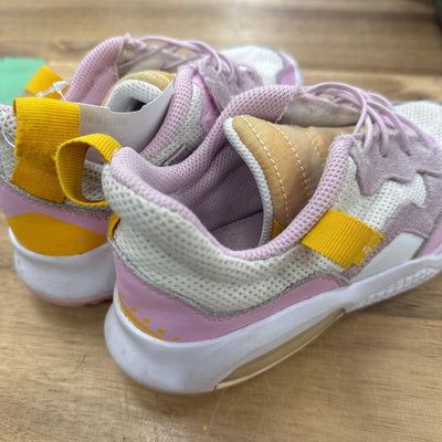 Air Jordan - Kid's MA2 GS Shoes: White/Pink/Yellow-children-13T