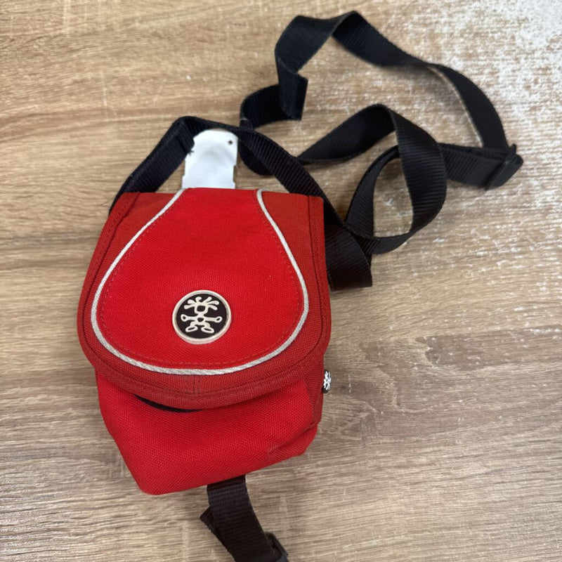 Crumpler- small camera bag- MSRP $68: Red-unisex-SM