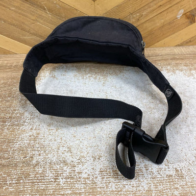 Dakine Fanny Pack: Black--OS