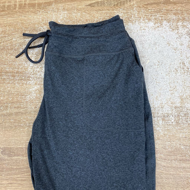 Lululemon- Cropped leggings- MSRP $108: grey-women-MD