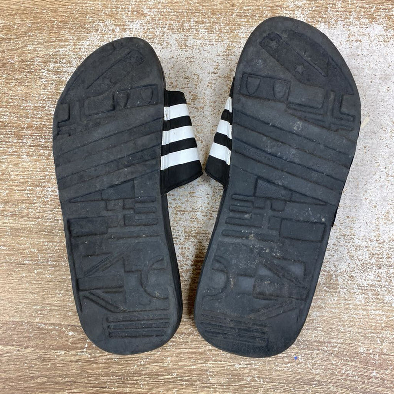 Adidas- slides : black -men-M 9