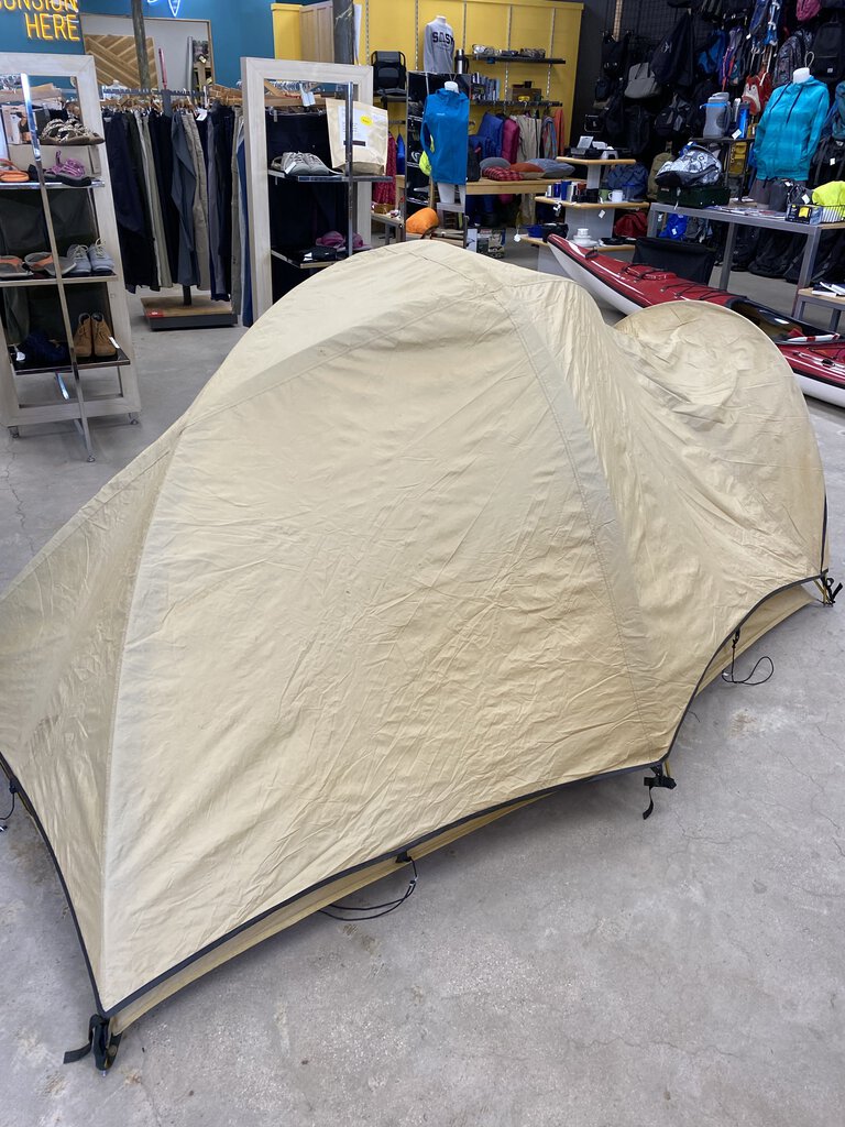 Moss - Stardome II Tent - MSRP $480: Burgundy/Beige--2-Person