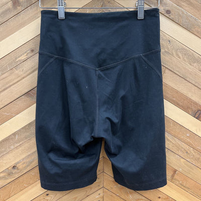 Girlfriend Collective - Women's Long Shorts - MSRP $94: Black-women-SM