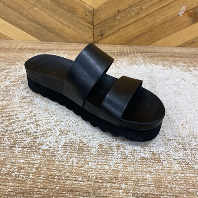 Reef - Women's Casual Sandals - MSRP $70: Black-women-8