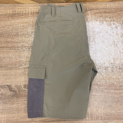 The North Face - Men's Apex Hiking Cargo Shorts - MSRP comp $95: Light Brown-men-32