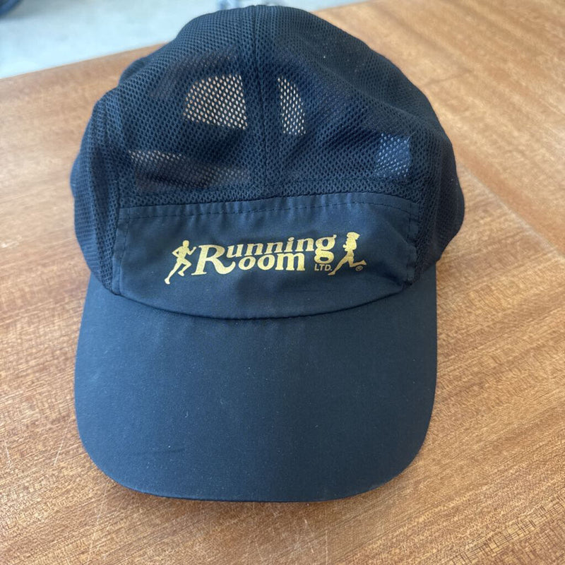 Running Room - Mesh Hat - MSRP $20: Black / Gold-unisex-