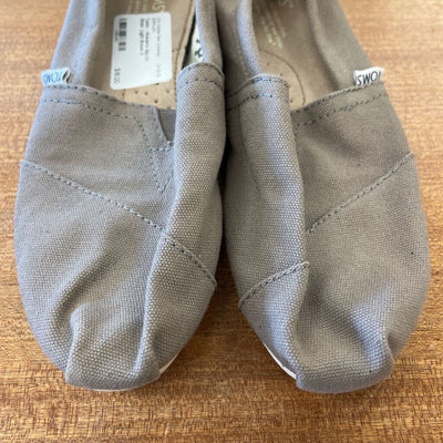 Toms - Women's Slip-On Shoes : Light Brown-women-8