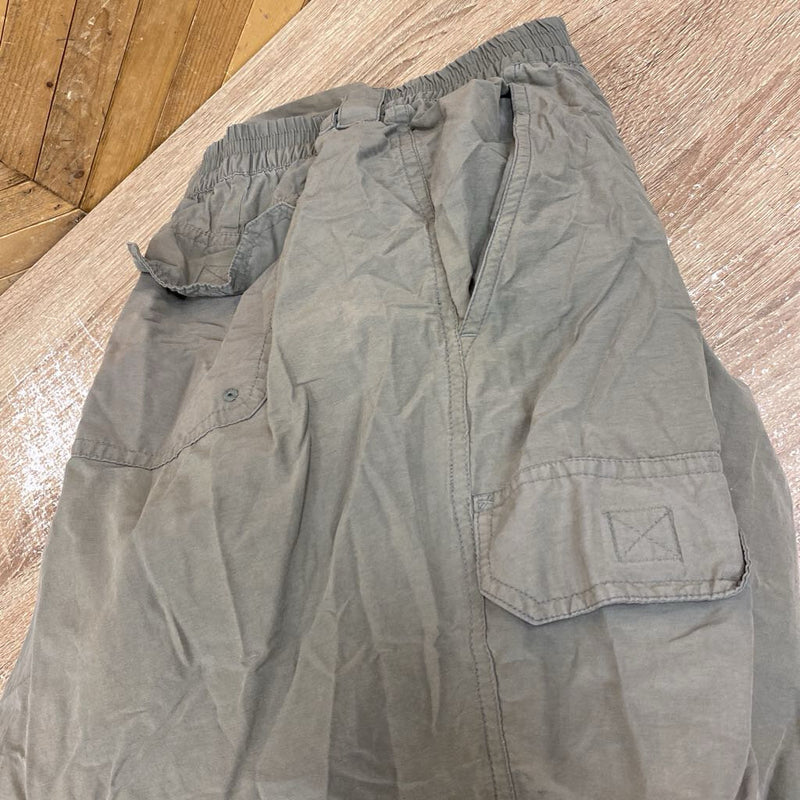 Junonia - Casual Hiking Pants - MSRP $70: Army green-women-14