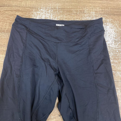 Lululelmon - Women's Capri Leggings: Black-women-MD