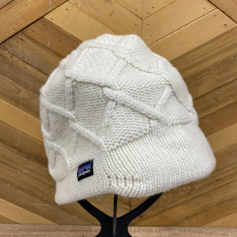 Patagonia - Fleece-Lined Knit Toque - MSRP $69: White-women-