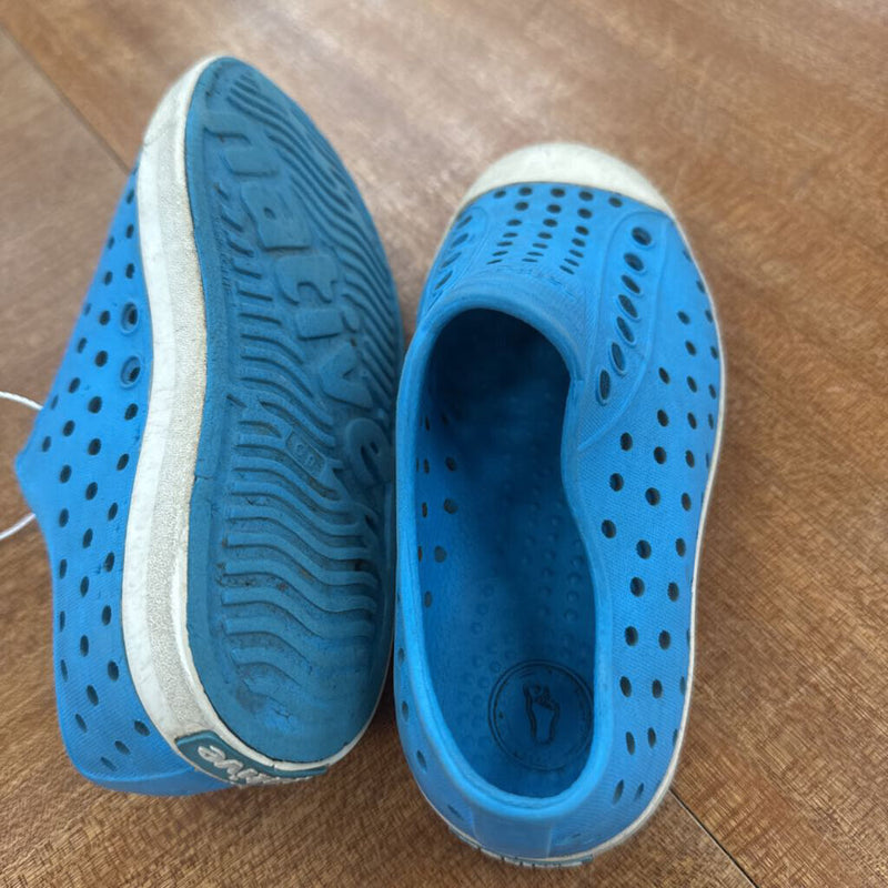 Native- kids water shoe - MSRP $ 48: Blue -children-9T