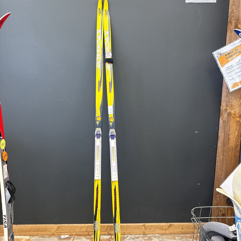 Rossignol - Carbon Universe XC Skate Skis - SNS Profil Bindings - MSRP $400+: Yellow/Black--182