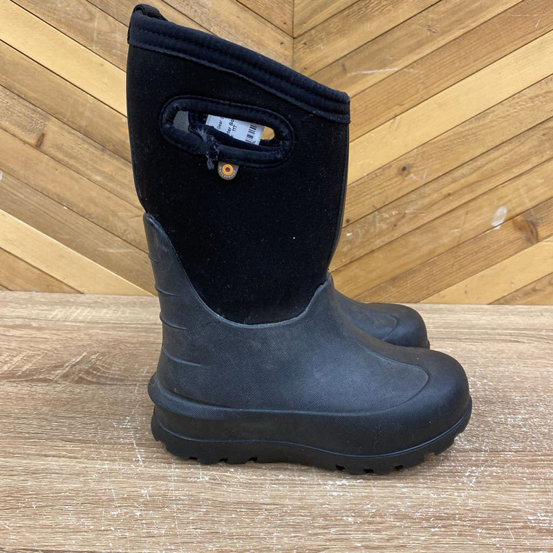 Bogs- Winter Boot- MSRP $104: Black -children-11T