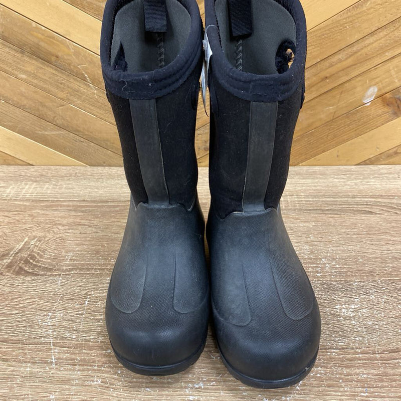 Bogs- Winter Boot- MSRP $104: Black -children-11T