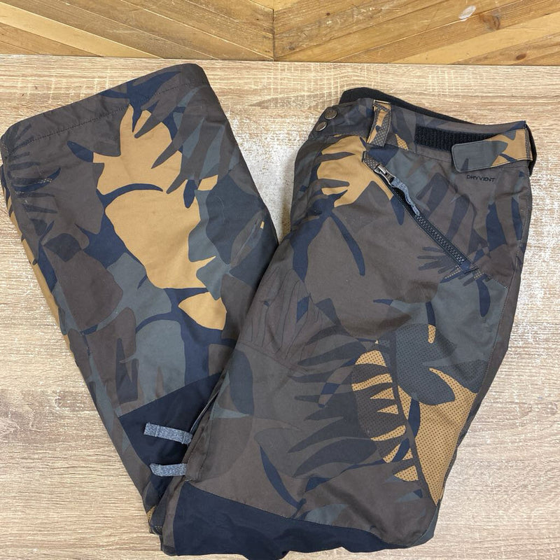 The North Face- snow pants- MSRP $260: Camp Green/gold -women-LG