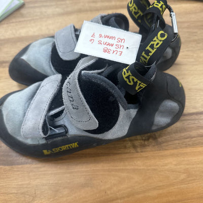 La Sportiva - Women's Katana VCS Climbing Shoe - MRSP $250: Grey/Black-women-38