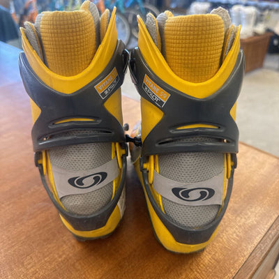 Salomon Vitane S9- SNS Pilot Cross Country Skate Ski Boots - MSRP $440: Yellow/Grey-women-5.5