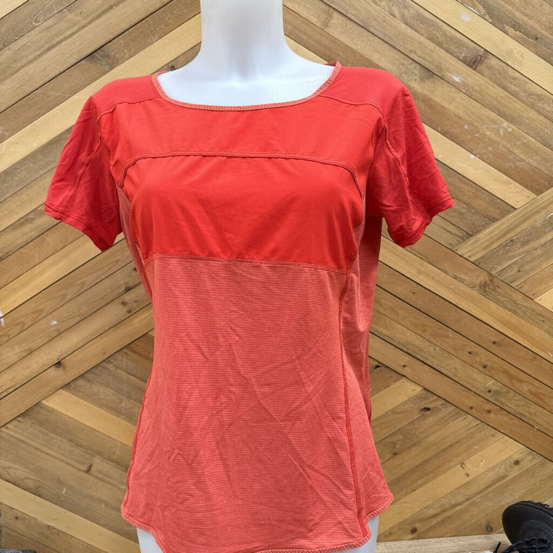 Lululemon- S/S Active Top : Red -women-LG