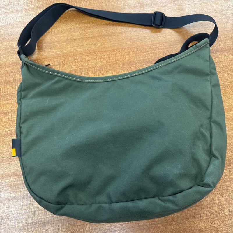 Kelty - Curve Shoulder/Crossbody Bag - MSRP compared $124: Green --