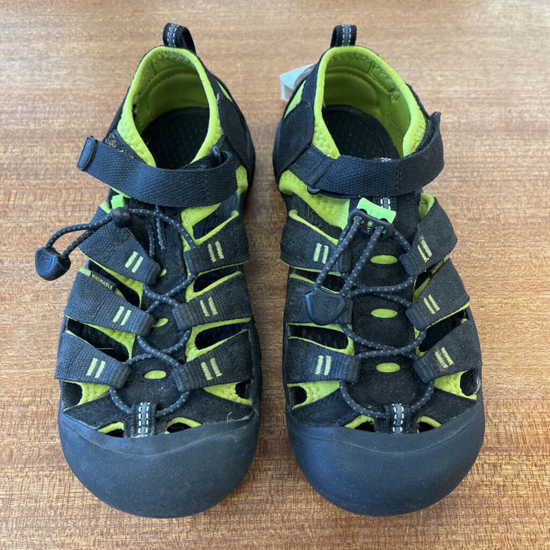 KEEN - Kids Sandals: Black/Green-children-4Y