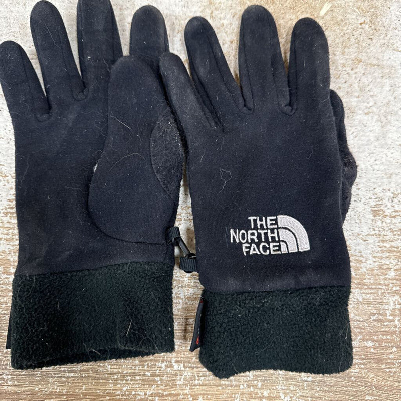 The North Face- fleece glove- MSRP $49: Black -women-