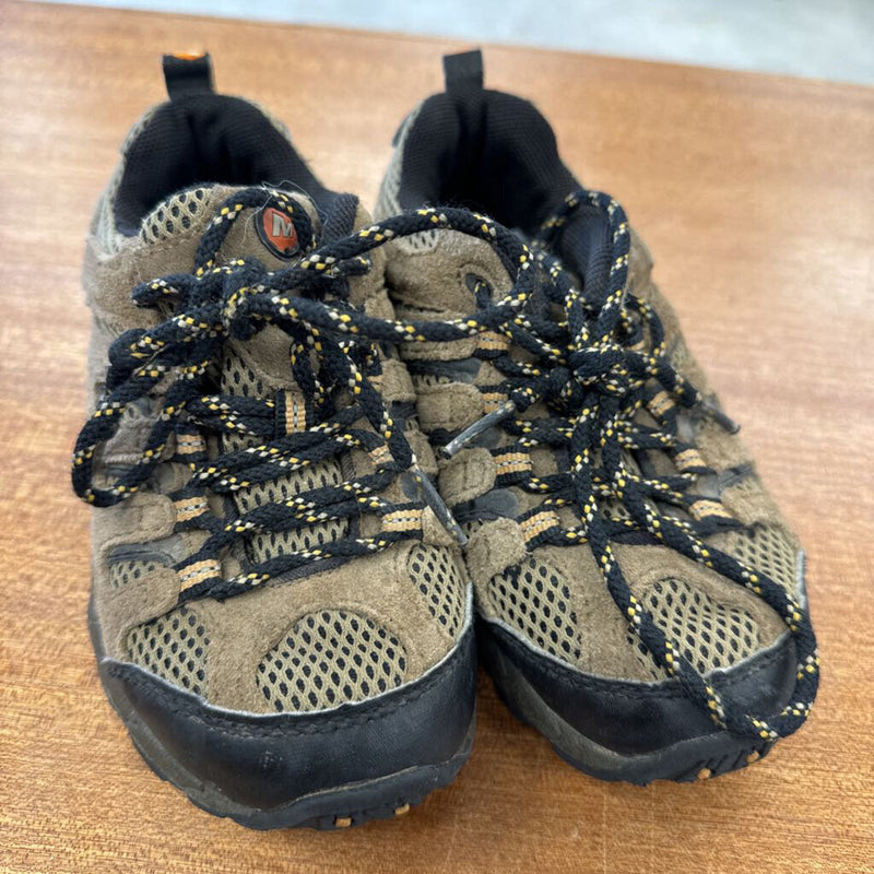 Merrell - Kids Hiking Shoes - MSRP $75: Brown/Black-children-