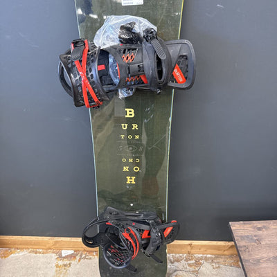 Burton - Honcho Snowboard - Burton Genesis Bindings - MSRP $525+$450: Black/Green/Gold--158W