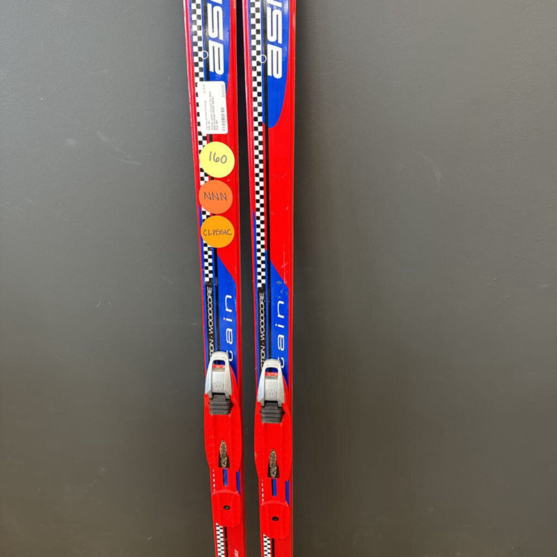 Asnes Junior Classic XC Skis, NNN bindings MSRP $200+: Red--160