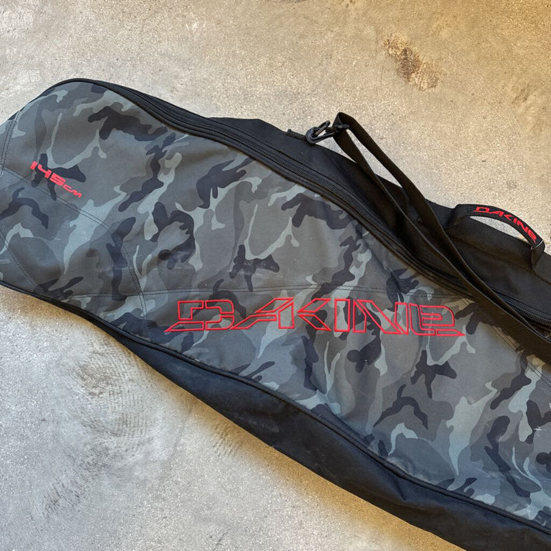 Dakine - Snowboard Bag - MSRP $90: Black/Grey Camo/Red--