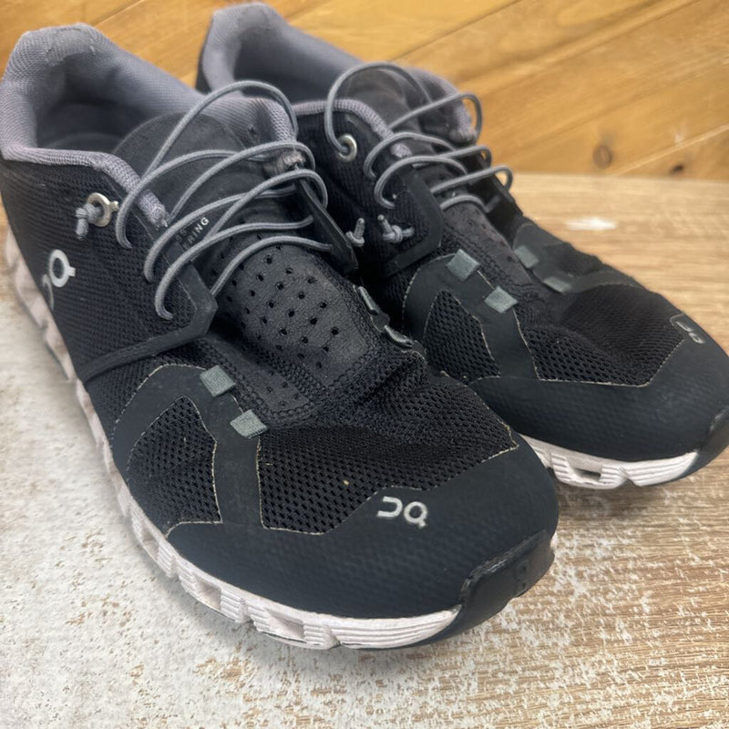 On - cloud runners- MSRP $170 : black -women-8