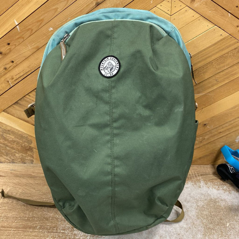 Mountain Equipment CO-OP - Everyday Backpack - MSRP $120: Green/Blue--Adult